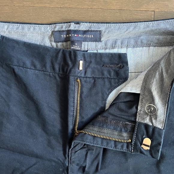 TH Hollywood 5” Chino Short in Navy Blue - Picture 5 of 7